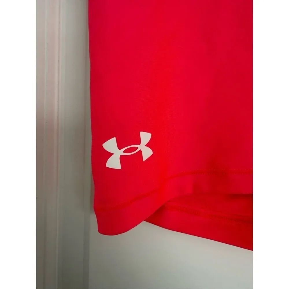 UNDER ARMOUR | Compression Mid Rise Shorty - Size Medium - Picture 2 of 9